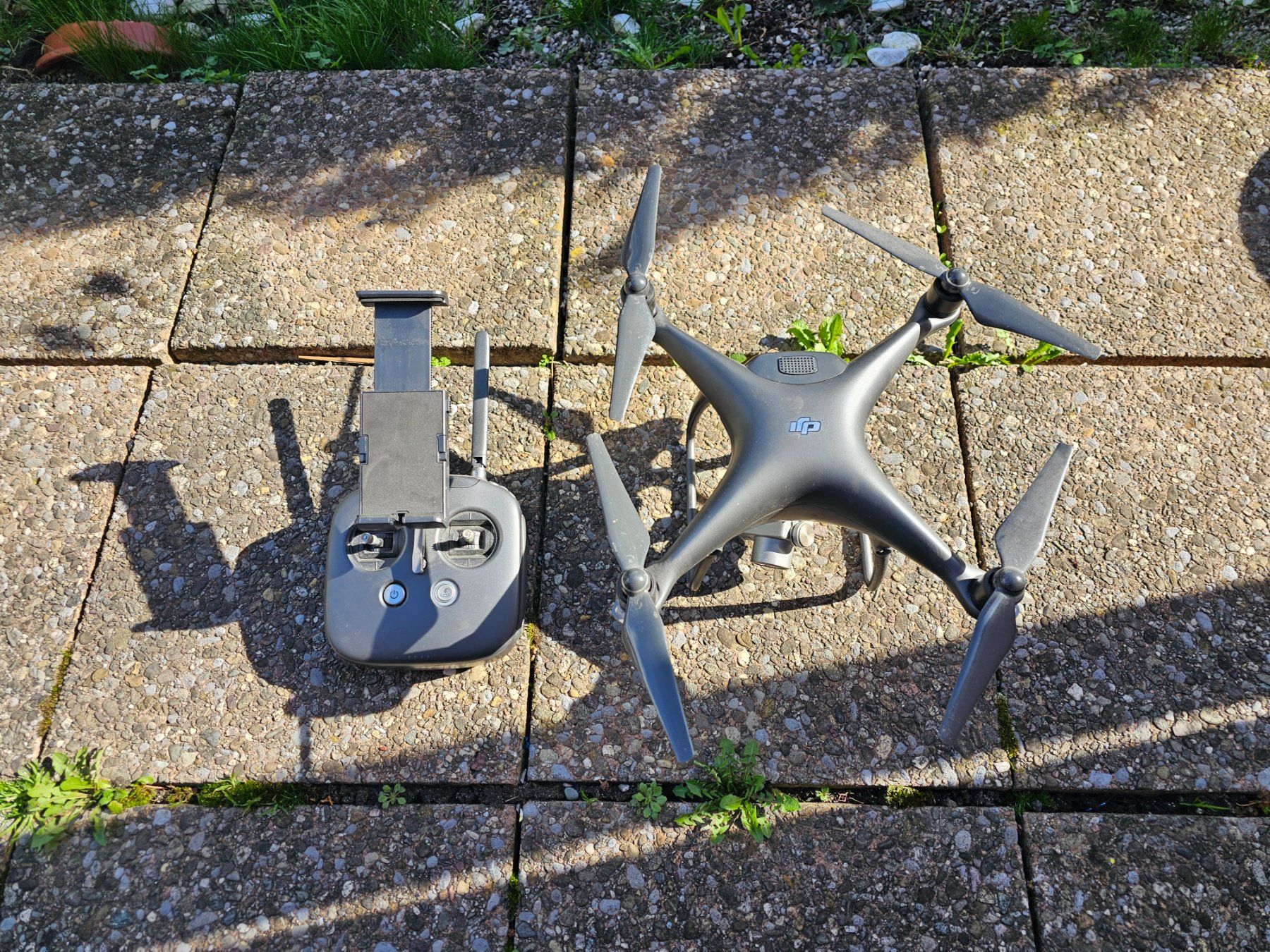 DJI Modellismo RC: DJI Phantom 4 – Usato da Maienfeld venduto da spitam