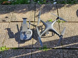 DJI Phantom 4