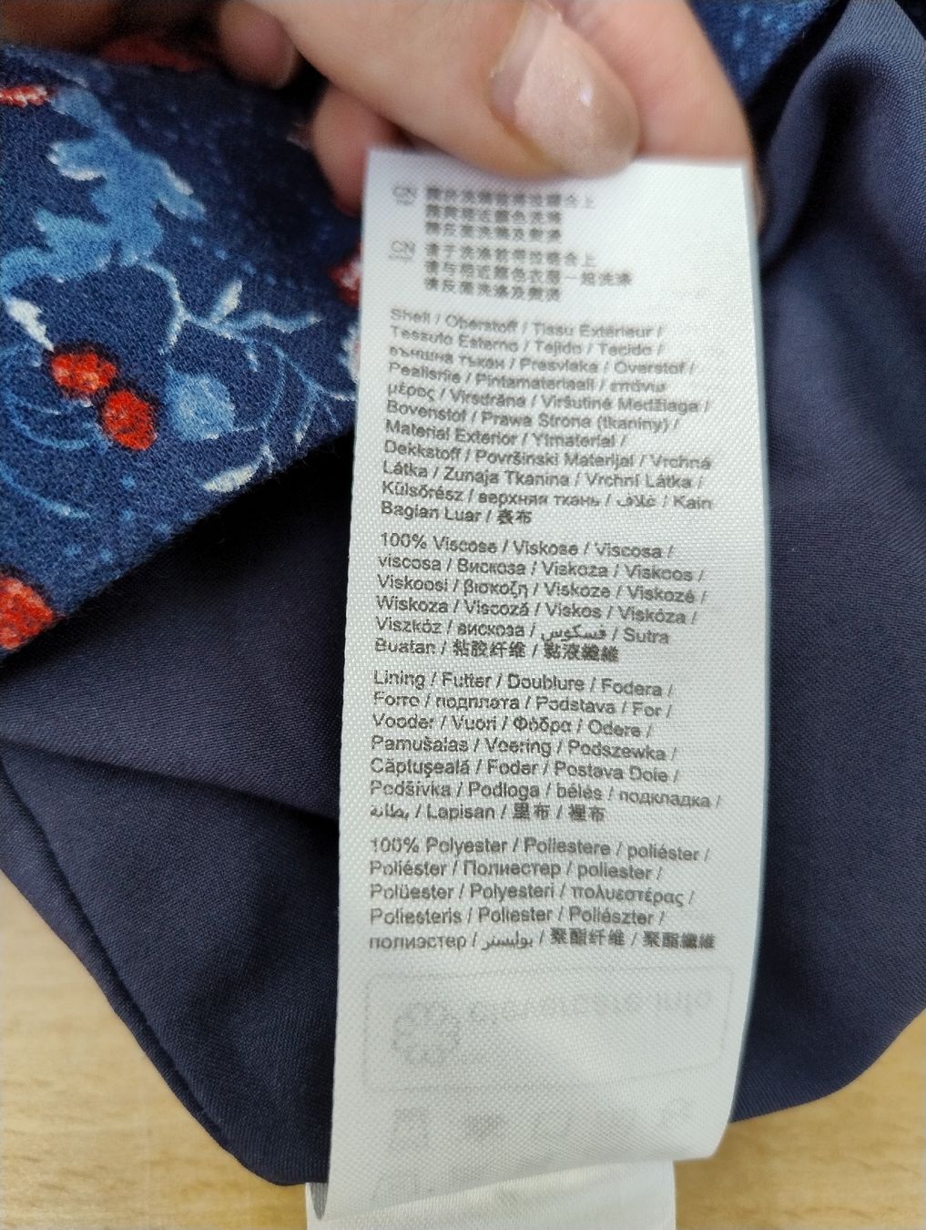 Esprit Röcke: Esprit Rock blau mit Blumenmuster, Gr. 42 – Gebraucht aus Kirchberg BE von lauraflu 7