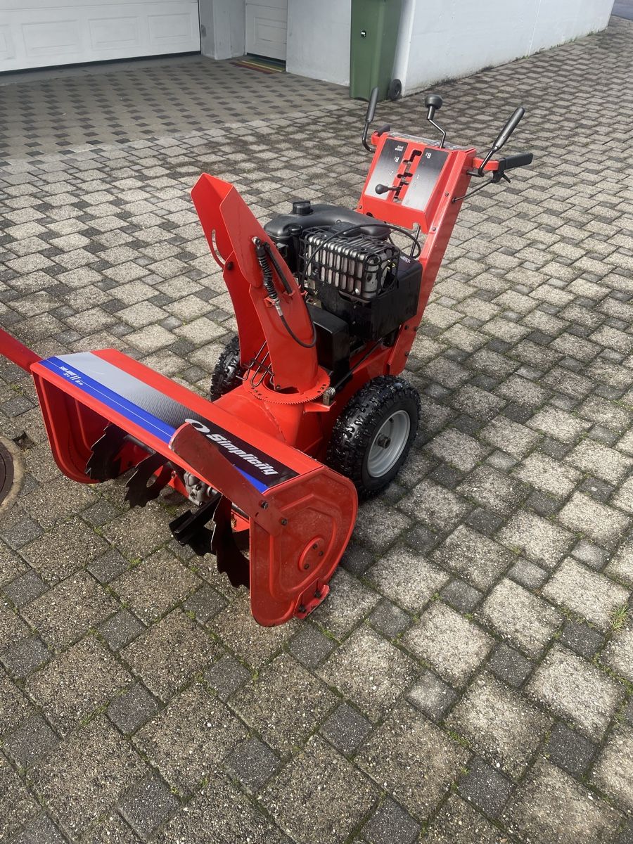 Tutte le macchine: Schneefräse Simplicity 80cm – Usato da Einsiedeln venduto da Moserrob