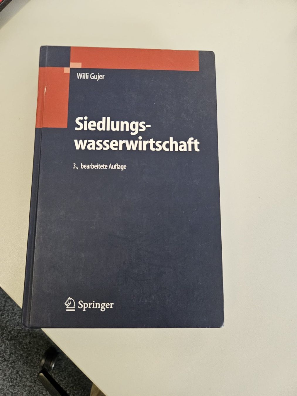 Livres: Siedlungswasserwirtschaft – D'occasion à Winterthur par nic_r2m5