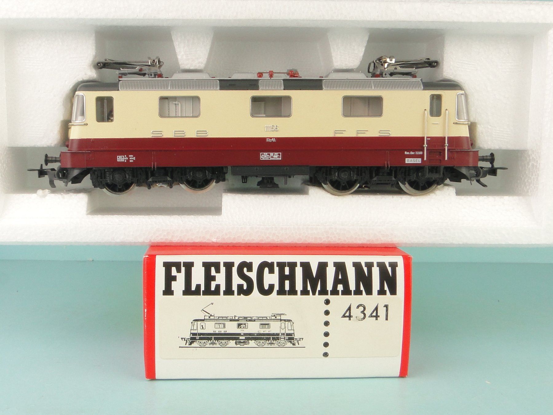 Fleischmann Modellini di ferrovie: Fleischmann 4341 SBB Re 4/4 TEE, Neuwertig – Usato da Bülach venduto da cann11 7
