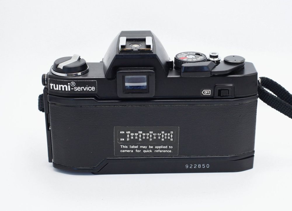 Konica Appareil photo: Konica Autoreflex TC Body revidiert – D'occasion à Birsfelden par Waldbrettspiel 1