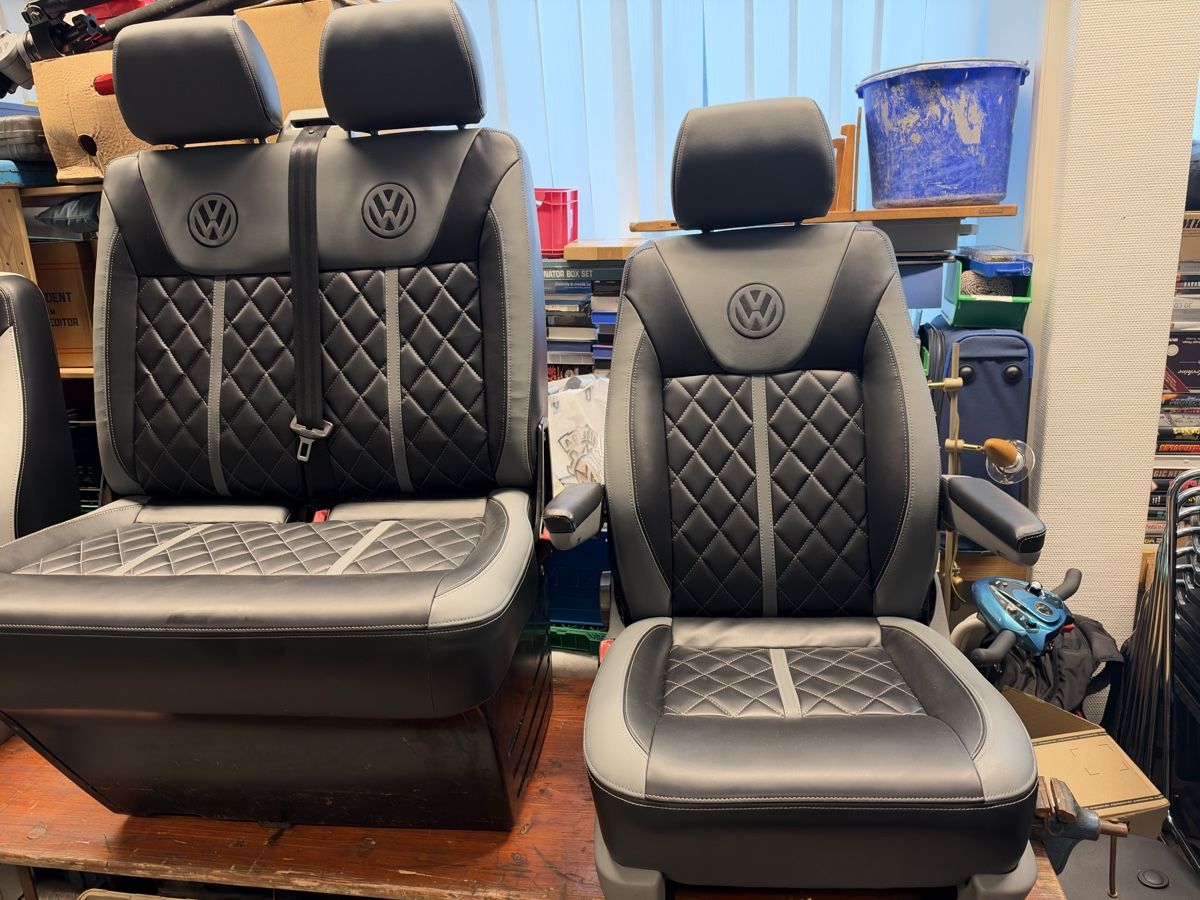 Volkswagen Alle Autoersatzteile: VW T5 Bus Sitze Set  – Gebraucht aus Pratteln von BL-Pratteln 5