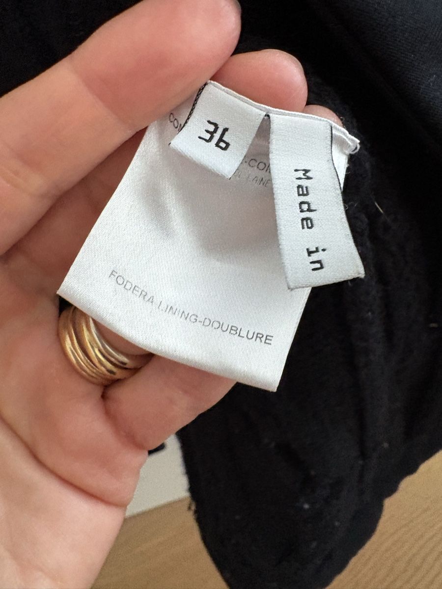 Balenciaga Giacche: Balenciaga 100% wool cardigan  – Usato da St. Gallen venduto da ott_f827 3