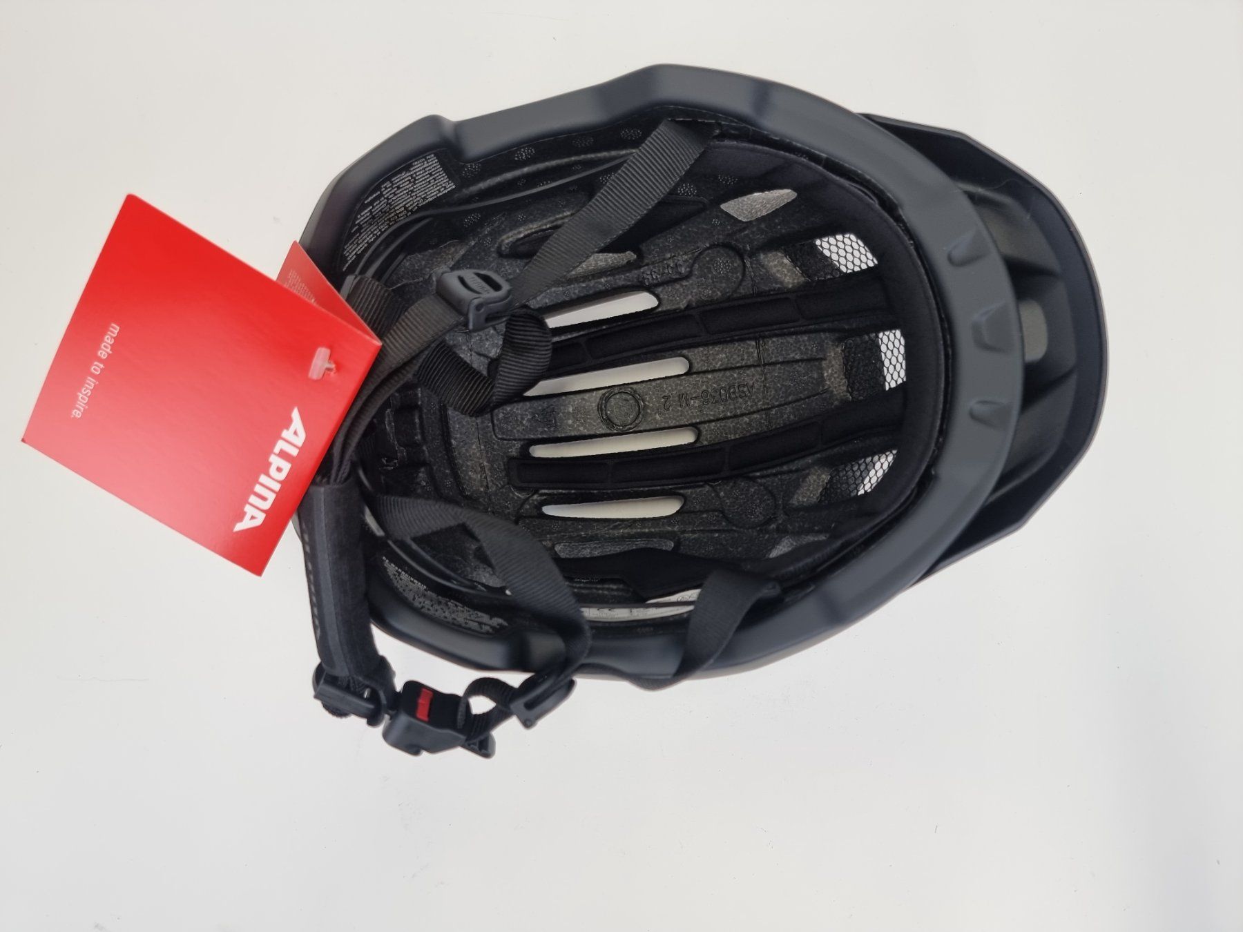 Alpina Caschi: Alpina Velohelm – Usato da Urtenen-Schönbühl venduto da Restwert_Schoenbuehl 3