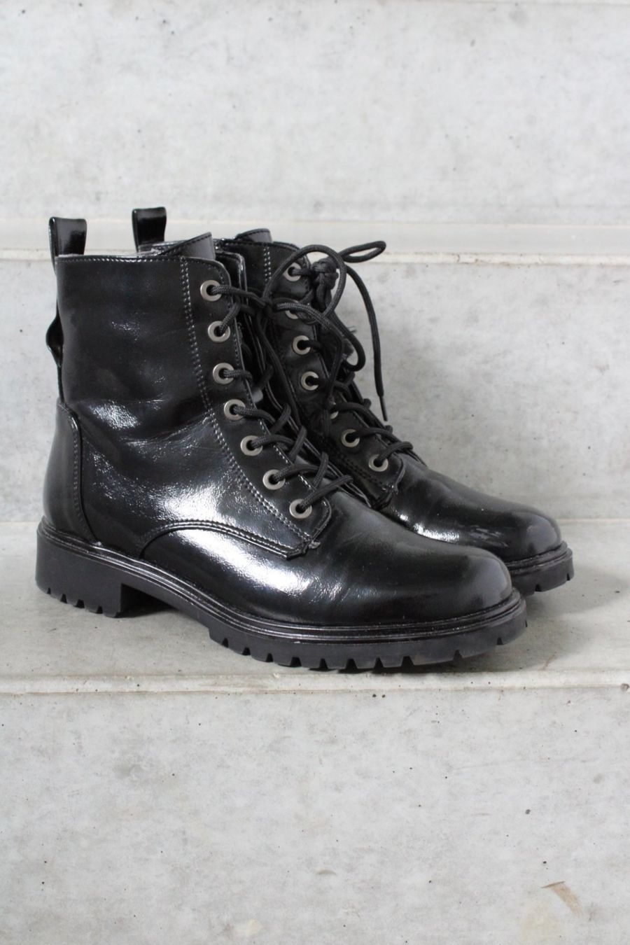 Tamaris Chaussures femmes: Tamaris Boots – D'occasion à St. Gallen par look-twice 1