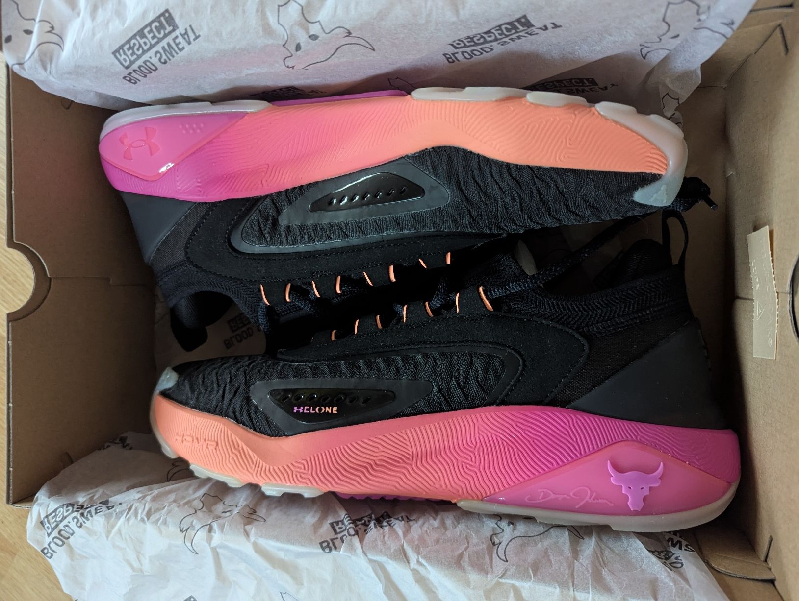 Under Armour Scarpe da uomo: Under Armour Project Rock 7, Grösse 44, Neu! – Nuovo e nell'imballaggio originale da Laufen venduto da Happi121 1