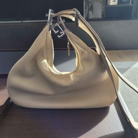 Gucci shoulder bag