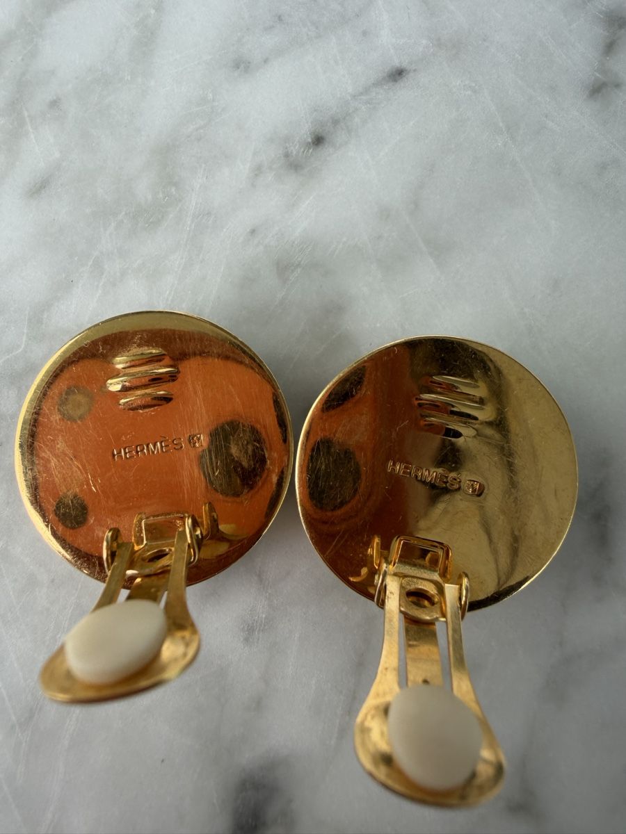 Hermès Orecchini pendenti & Orecchini a lobo: Enamel clips from Hermes – Usato da Cressier FR venduto da Kvito4ka 4