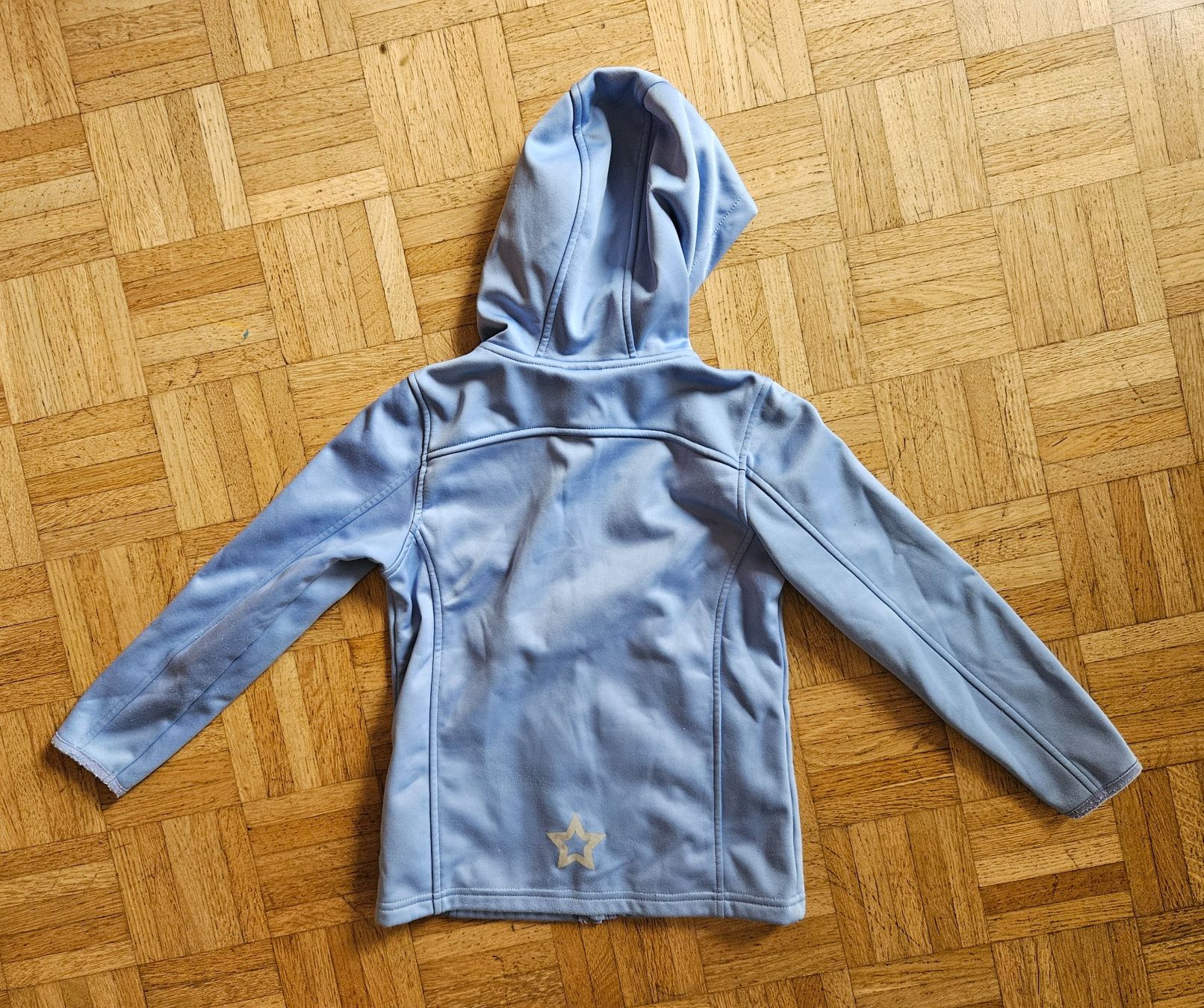 Giacche & Cappotti: Softshell Jacke 122/128 – Usato da Liestal venduto da Seraphine87 1