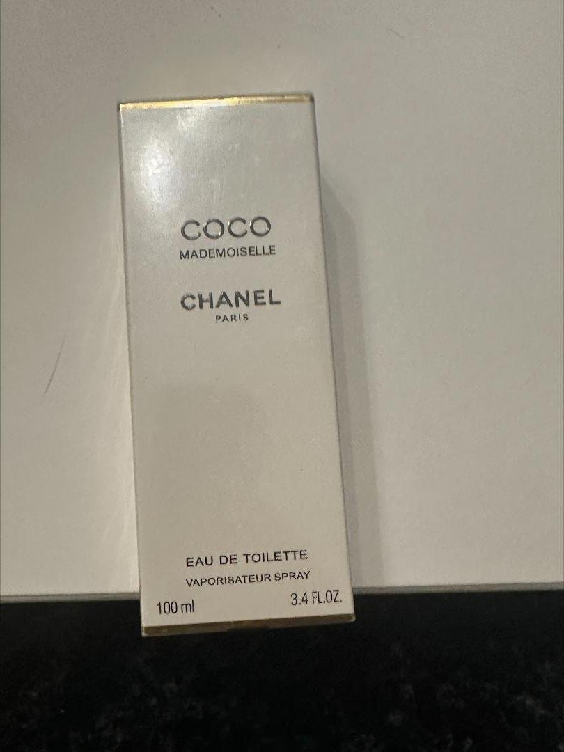 Chanel Profumi & Eau de Toilette: Coco Chanel Mademoiselle EDT 100ml – Nuovo e nell'imballaggio originale da Einsiedeln venduto da rotgypsy1969