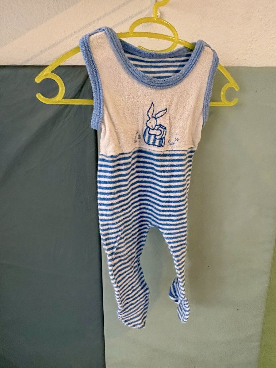 Lotti & Set di vestiti: Lot de 3 salopettes 0-3 mois – Usato da Biel/Bienne venduto da Milenegc 3