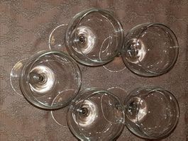 5 Weisswein Gläser