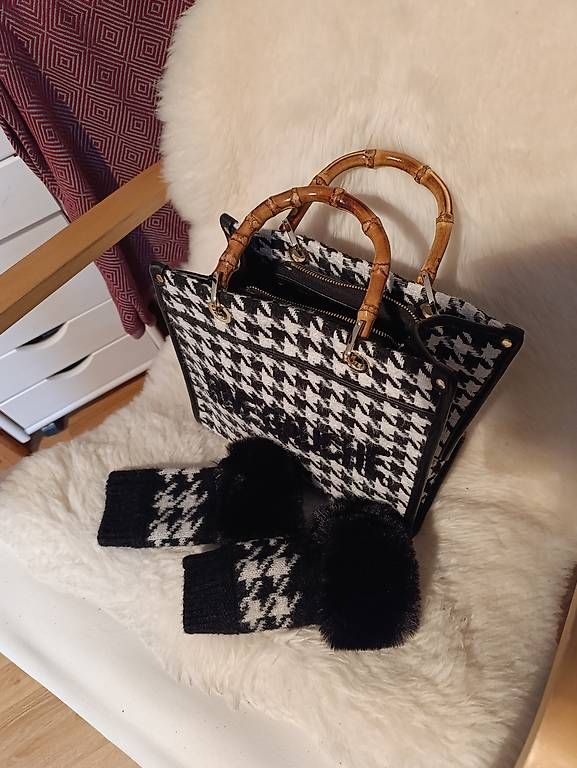 Borse: Handtasche – Usato da Chur venduto da Timepass01 3