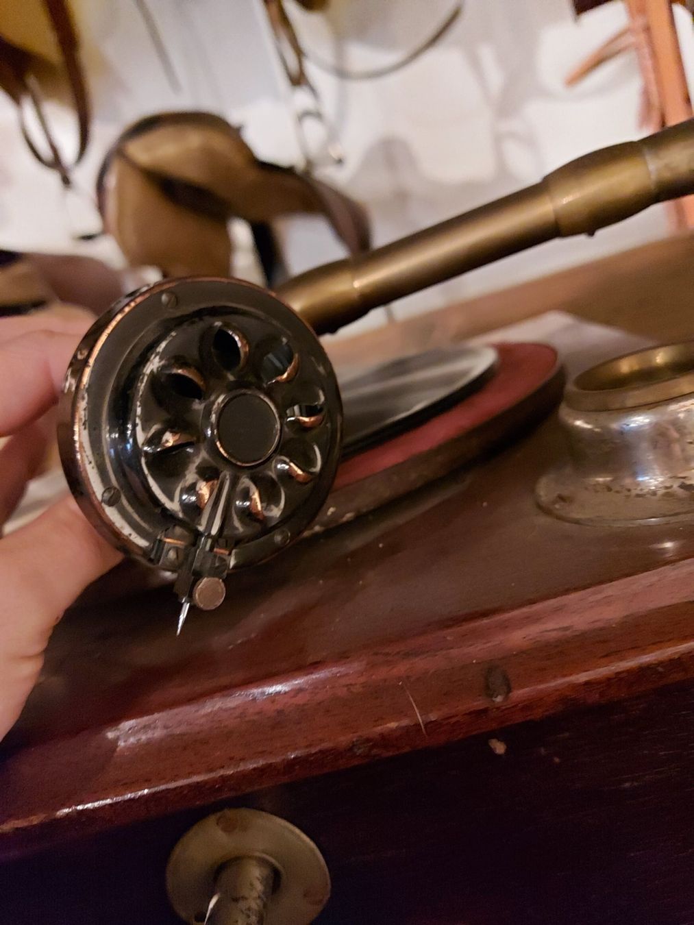 Giradischi: Antikes Grammophon – Usato da Berikon venduto da Lin 3