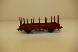 Märklin H0: DB Flachwagen mit Rungen