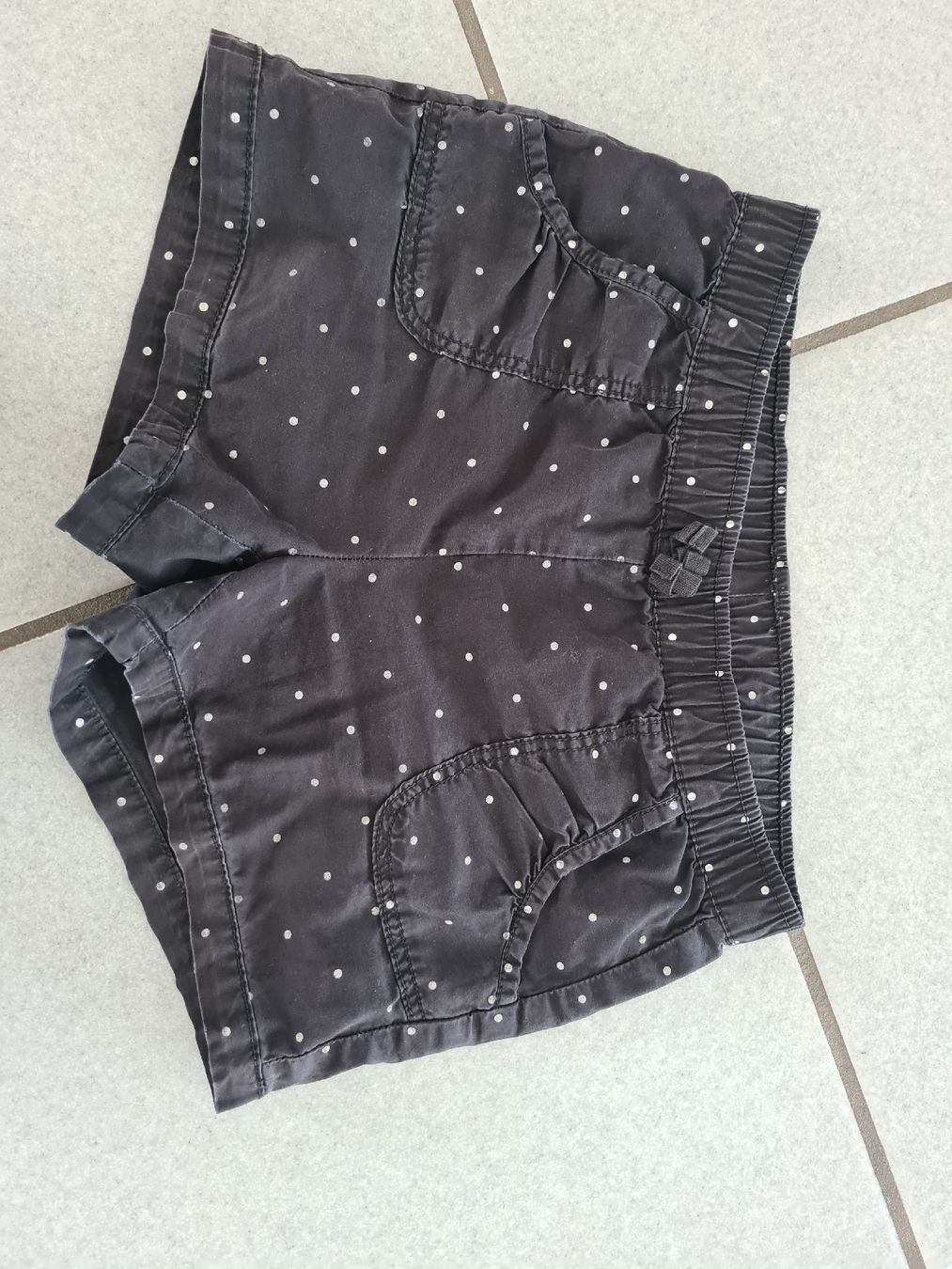 Pantaloni: kurze Hosen – Usato da Rain venduto da websa01
