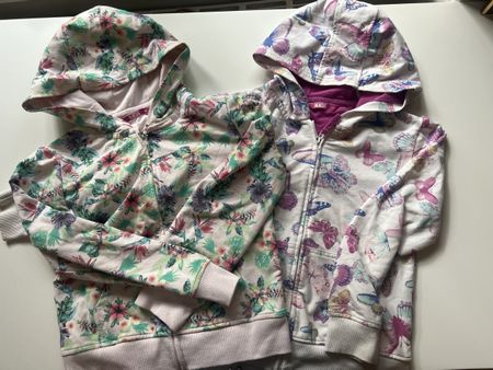 2 Kids Hooded Jackets Butterfly Floral Print Gr. 128