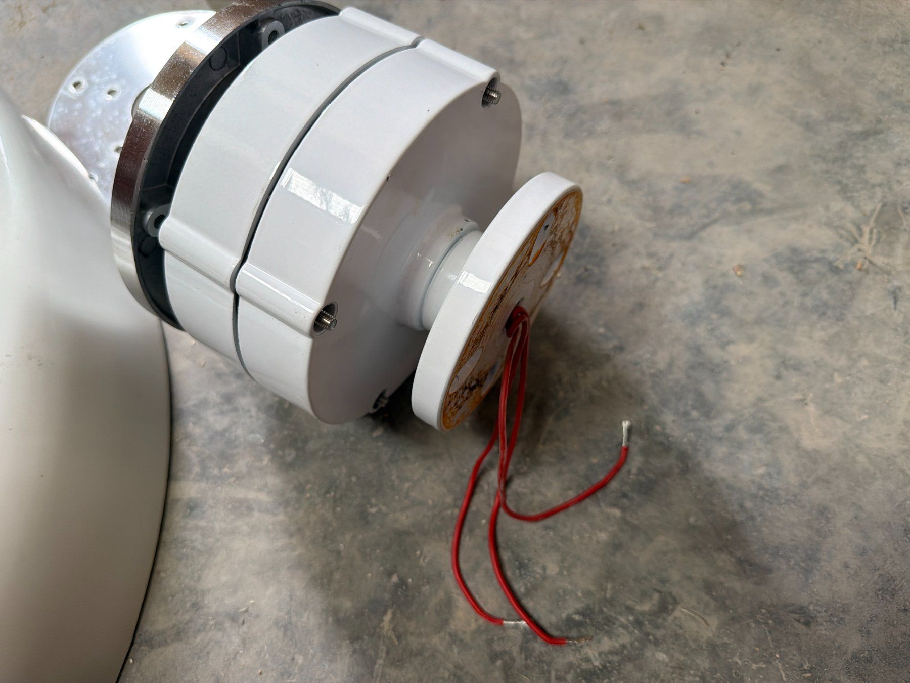 Stromgeneratoren: Windrad 48 V Generator mit Propellerblättern – Gebraucht aus Quarten von Wolfs 4