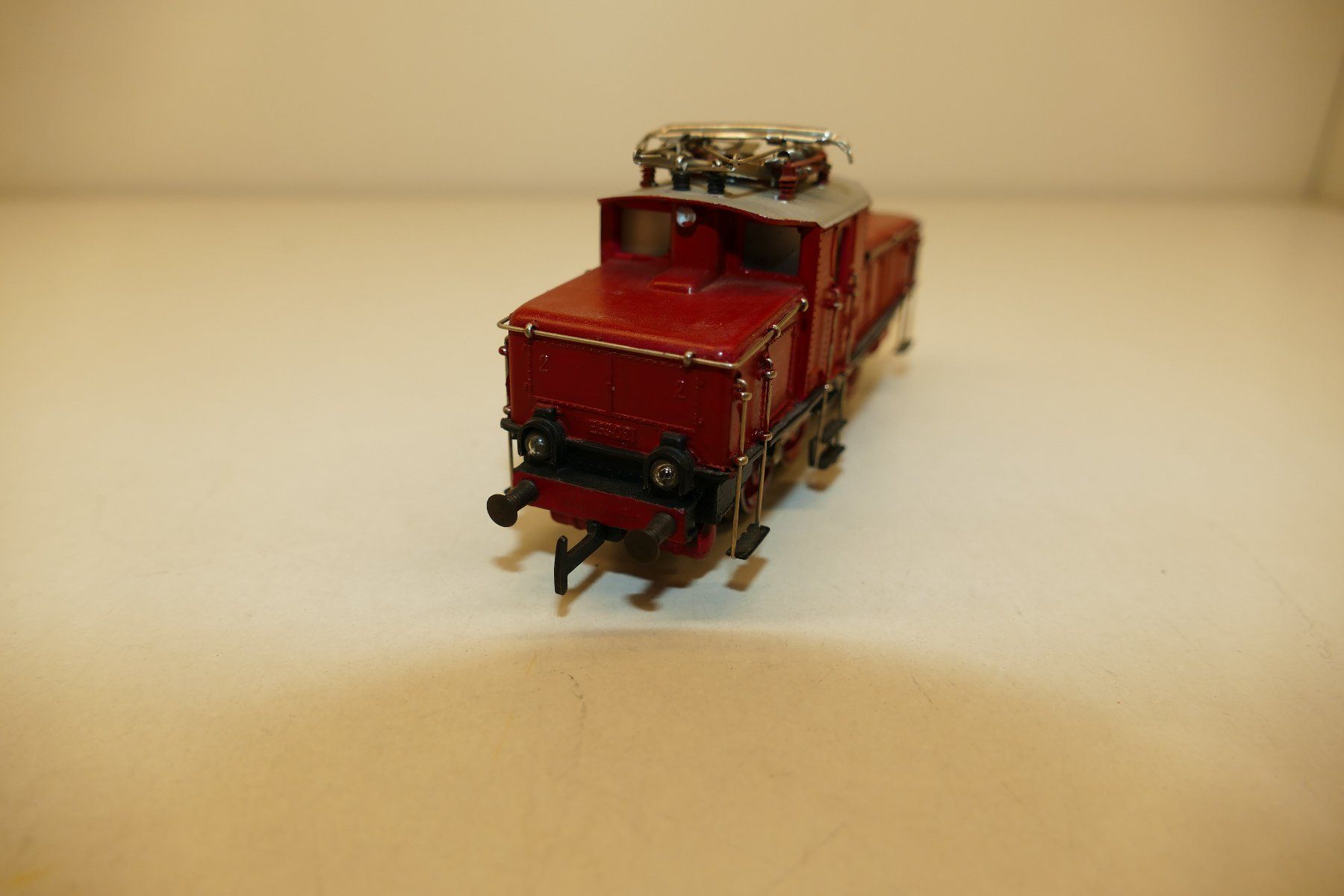 Märklin Modellini di ferrovie: Märklin H0: DB Elektrolok BR E 63 braun – Usato da Niederhasli venduto da rail-duerst 3