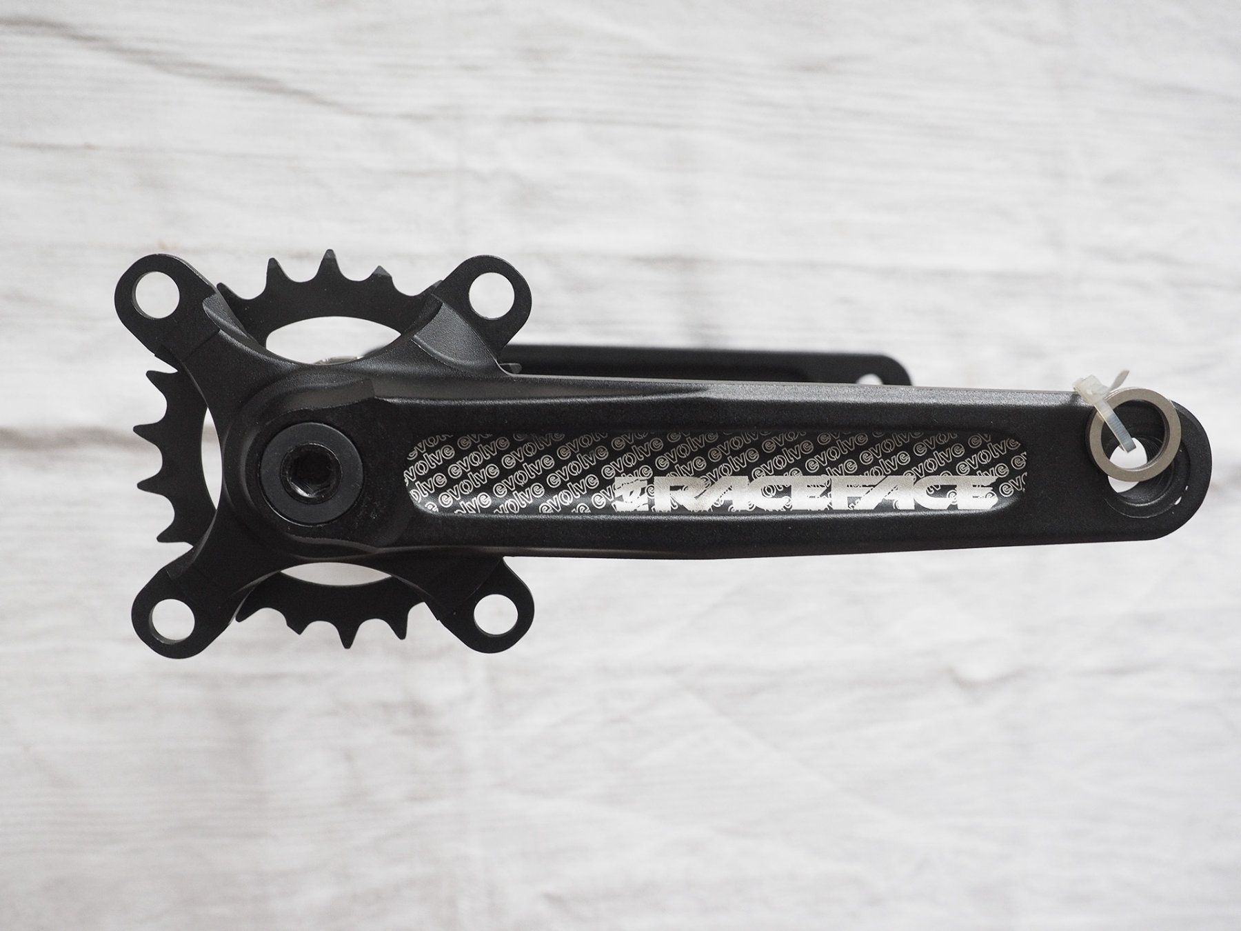 Race Face Pezzi di ricambio: RaceFace X-Type Team XC Kurbelset mit Tretlager – Nuovo (secondo la descrizione) da Hinwil venduto da Ruha2