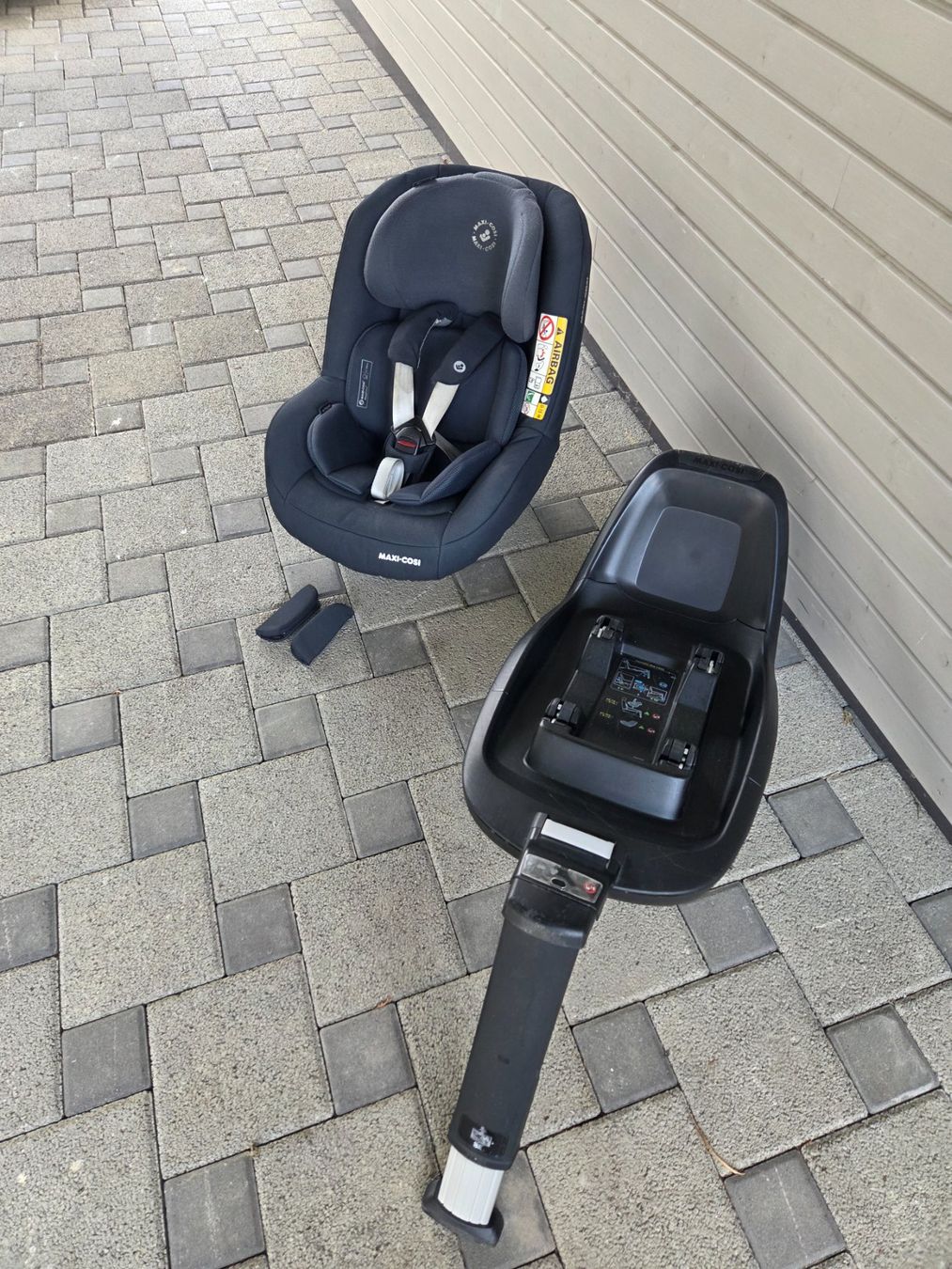 Maxi-Cosi Seggiolini per auto: Maxi-Cosi 0-15 Mt – Usato da Marbach SG venduto da safemaster777 1