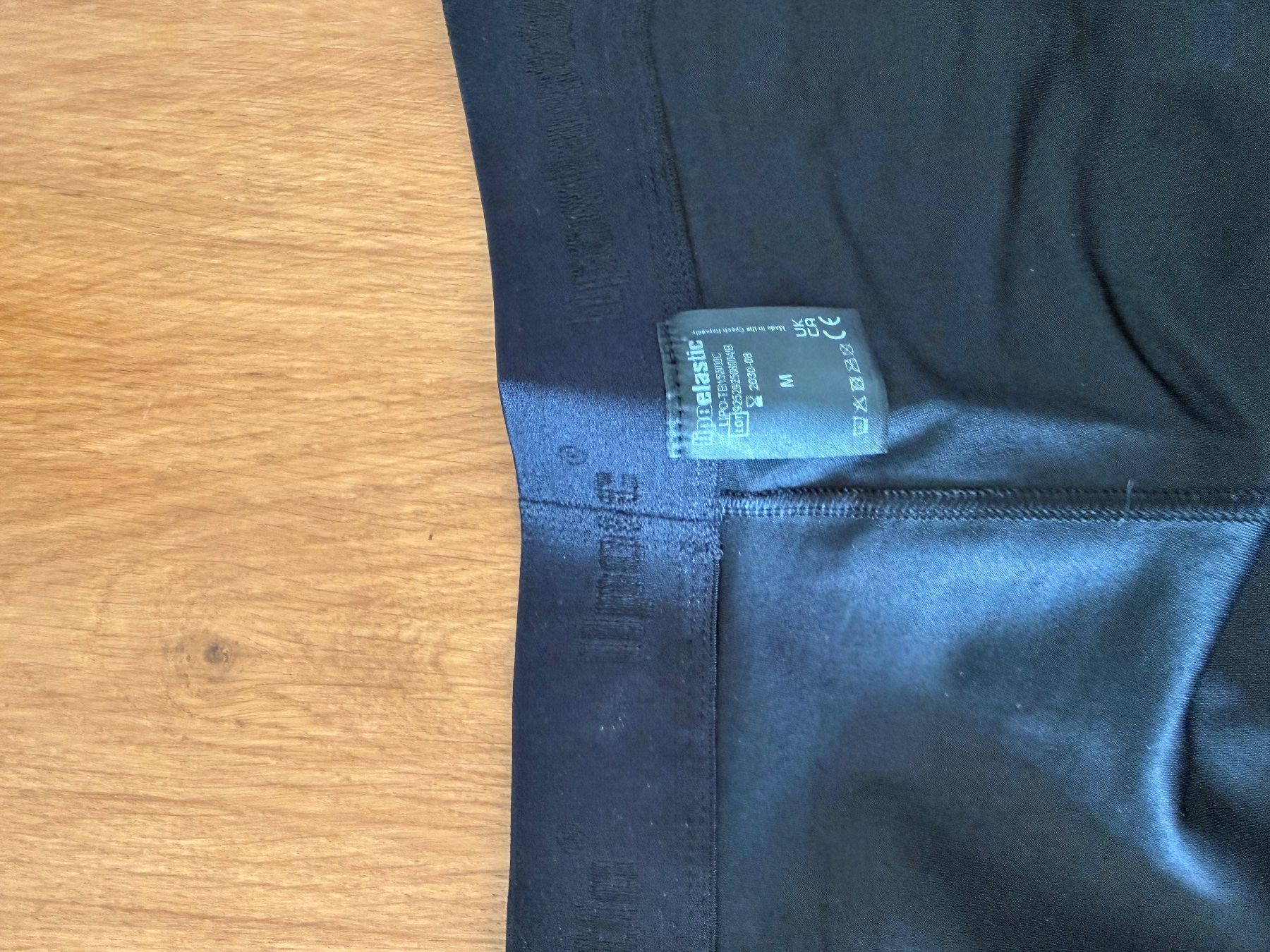 Leggings: Kompressionslegins Post OP Liposuktion – Usato da Zürich venduto da JuliaBeuggert