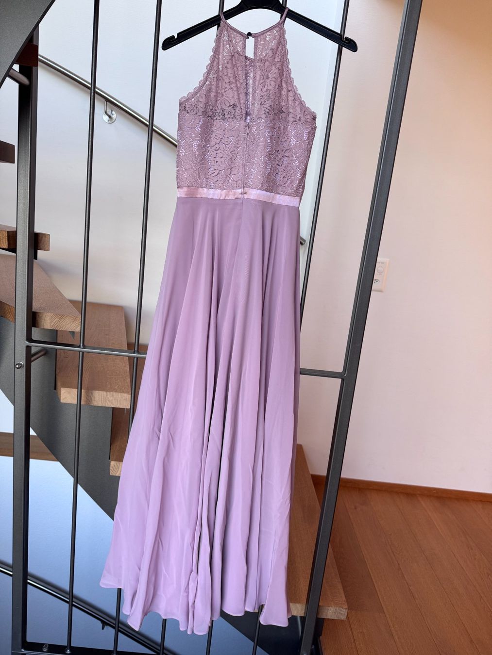 Vestiti & Gonne: Abendkleid – Usato da Ettiswil venduto da Ursi33 2