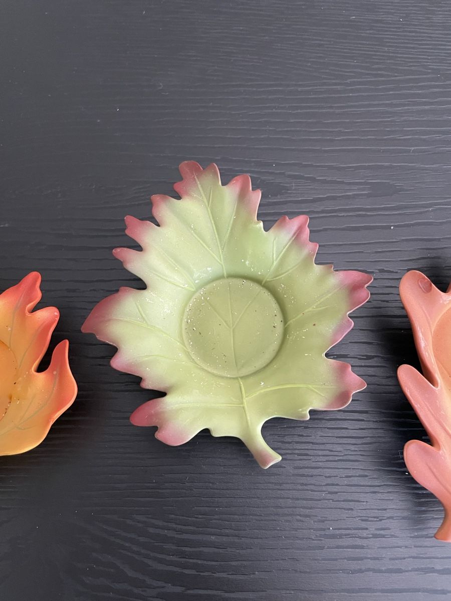 Portacandele: 3 bougeoires en forme de feuille – Usato da Oron-la-Ville venduto da W.XIX 2