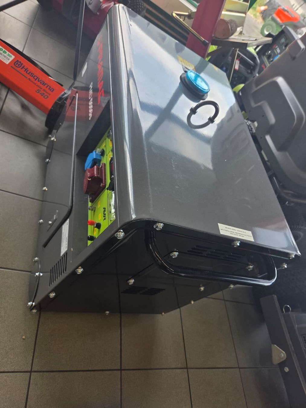 Pramac Stromgeneratoren: Stromerzeuger/Generator PramacPMD 5050s 400V El.Start Diesel – Neu und originalverpackt aus Mels von lad_8ctm 4