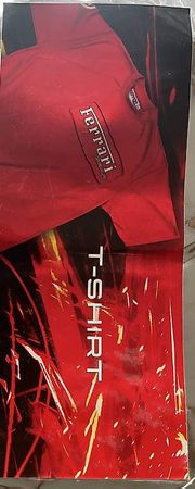 Ferrari T-Shirt Brandneu