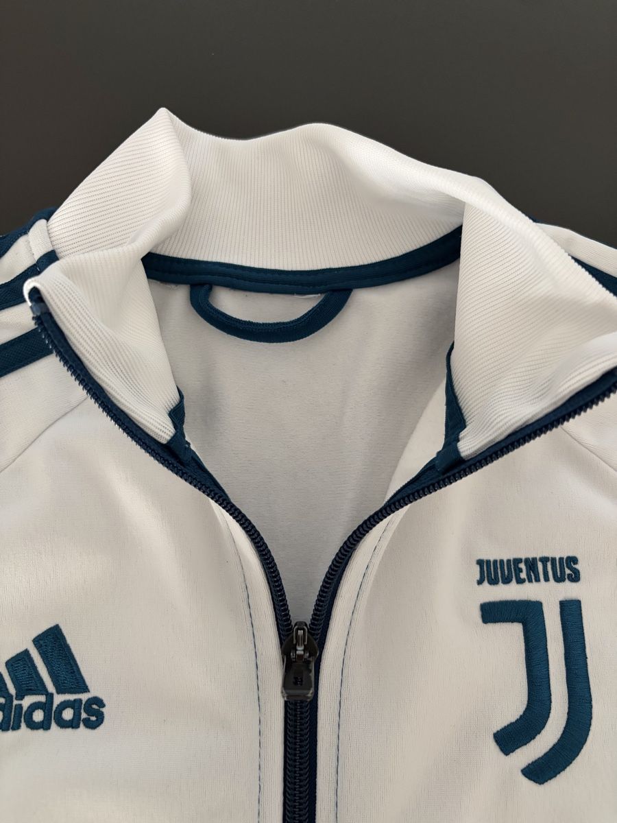 Adidas Jacken: Original Damen Juventus Trainerjacke  – Gebraucht aus Niederlenz von fed_y5mw 1