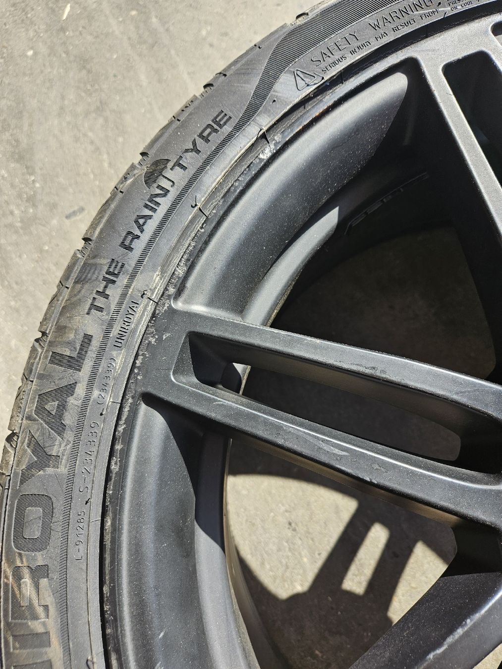 Pneumatici & Ruote complete: Sigma Wheels Felge 19" mit Pneu – Usato da Muttenz venduto da jeh_l5fx 1