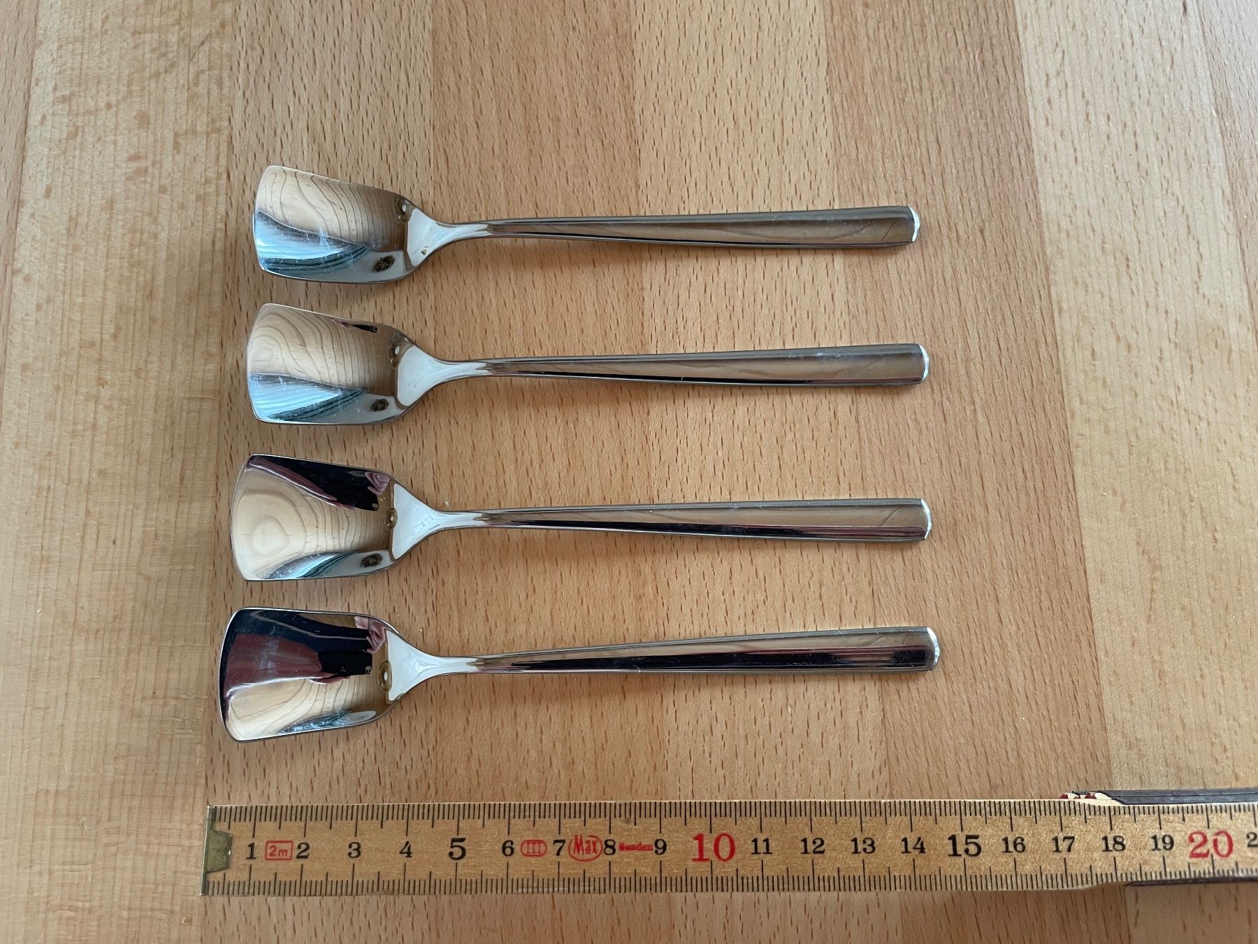 WMF Löffel: 4 Dessert / Glacelöffeli vom WMF – Gebraucht aus Cham von 2eye