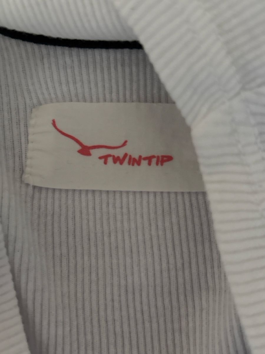 Tops: Träger Shirt kurz Grösse M – Gebraucht aus Unterentfelden von Lavach 1