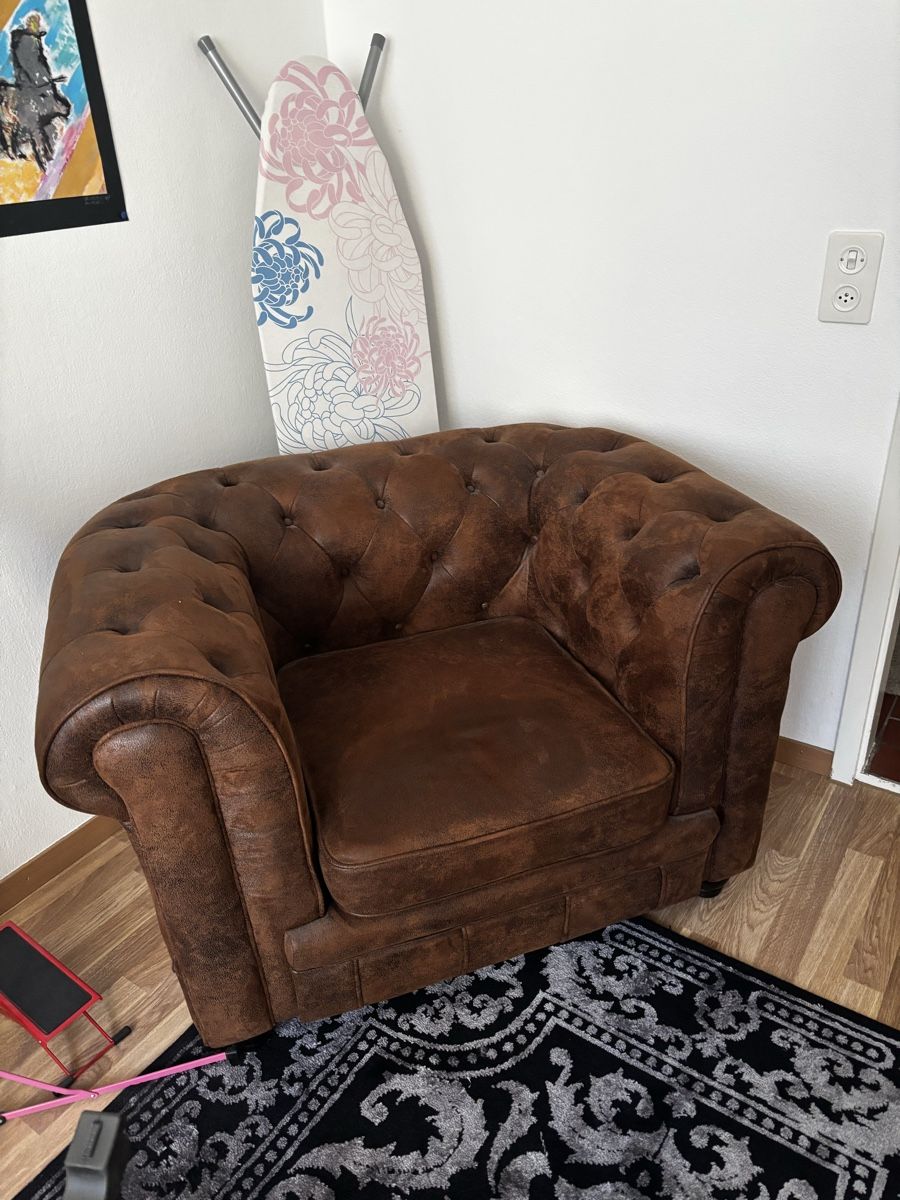 Chesterfield Poltrone: Chesterfield Sessel – Nuovo (secondo la descrizione) da Schlieren venduto da maybe5