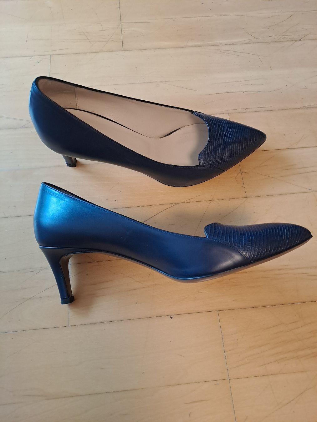 Navyboot Scarpe da donna: Navyboot echtleder blau Absatzschuhe Grösse 36.5 – Nuovo (secondo la descrizione) da Baar venduto da pha_x8y7 2