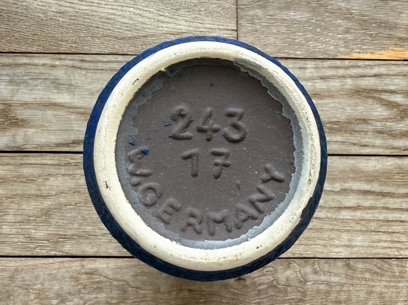 Vasen & Gefässe: Blaue Vase 70er Jahre – Gebraucht aus Luzern von Mamutpe 2