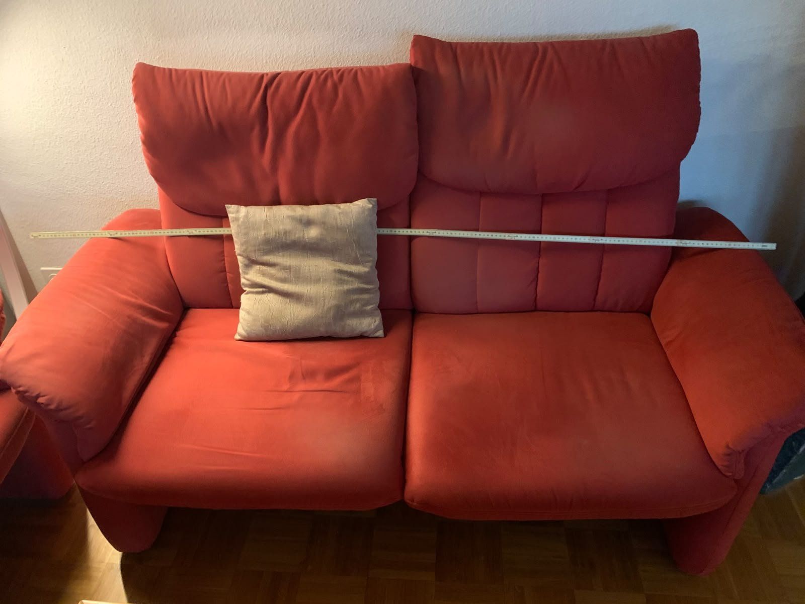 Divani: Bequemes Sofa 2er und 3er Element in bordeaux – Usato da St. Gallen venduto da Tt101889 1