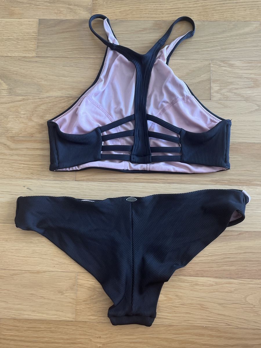 O'Neill Badekleider & Bikinis: Bikini O'Neill schwarz Grösse S – Gebraucht aus Frauenfeld von heyLani 1