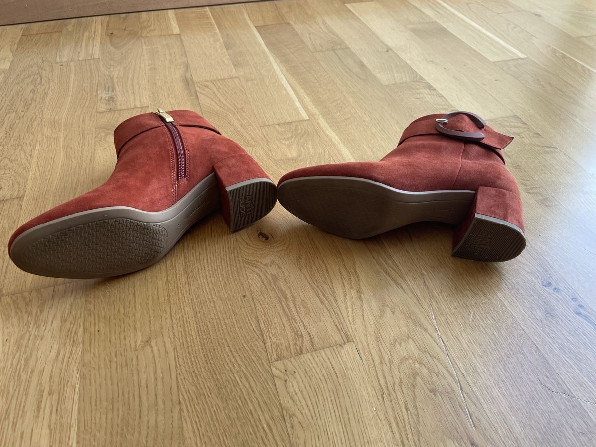 Scarpe da donna: Bottines Tamaris – Usato da Fribourg venduto da _rachel_01 2