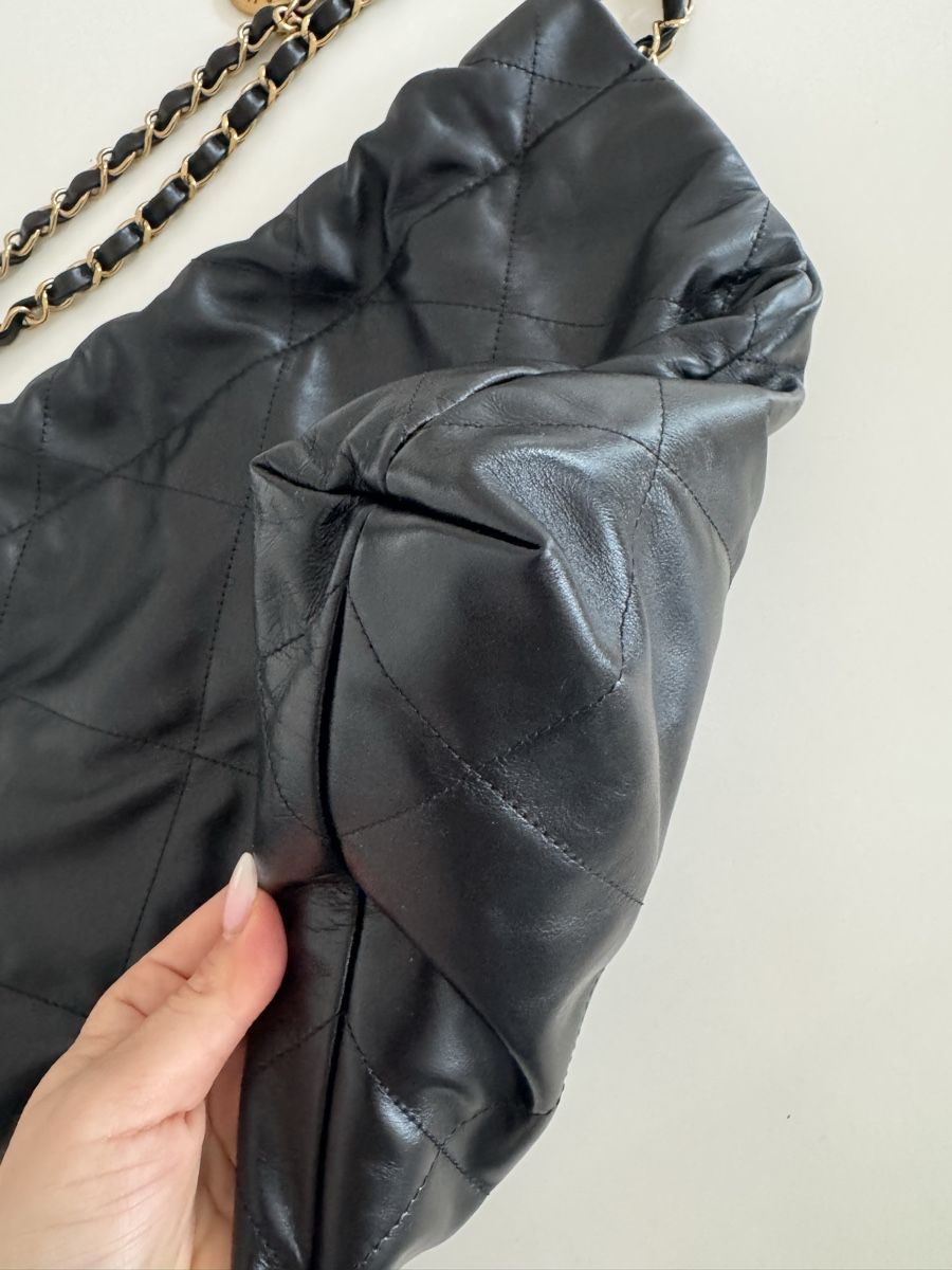 Chanel Borse da donna: Chanel 22 Black – Usato da Solothurn venduto da Vintage87 1