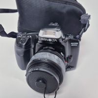 appareil photo argentique Minolta Maxxum 300si