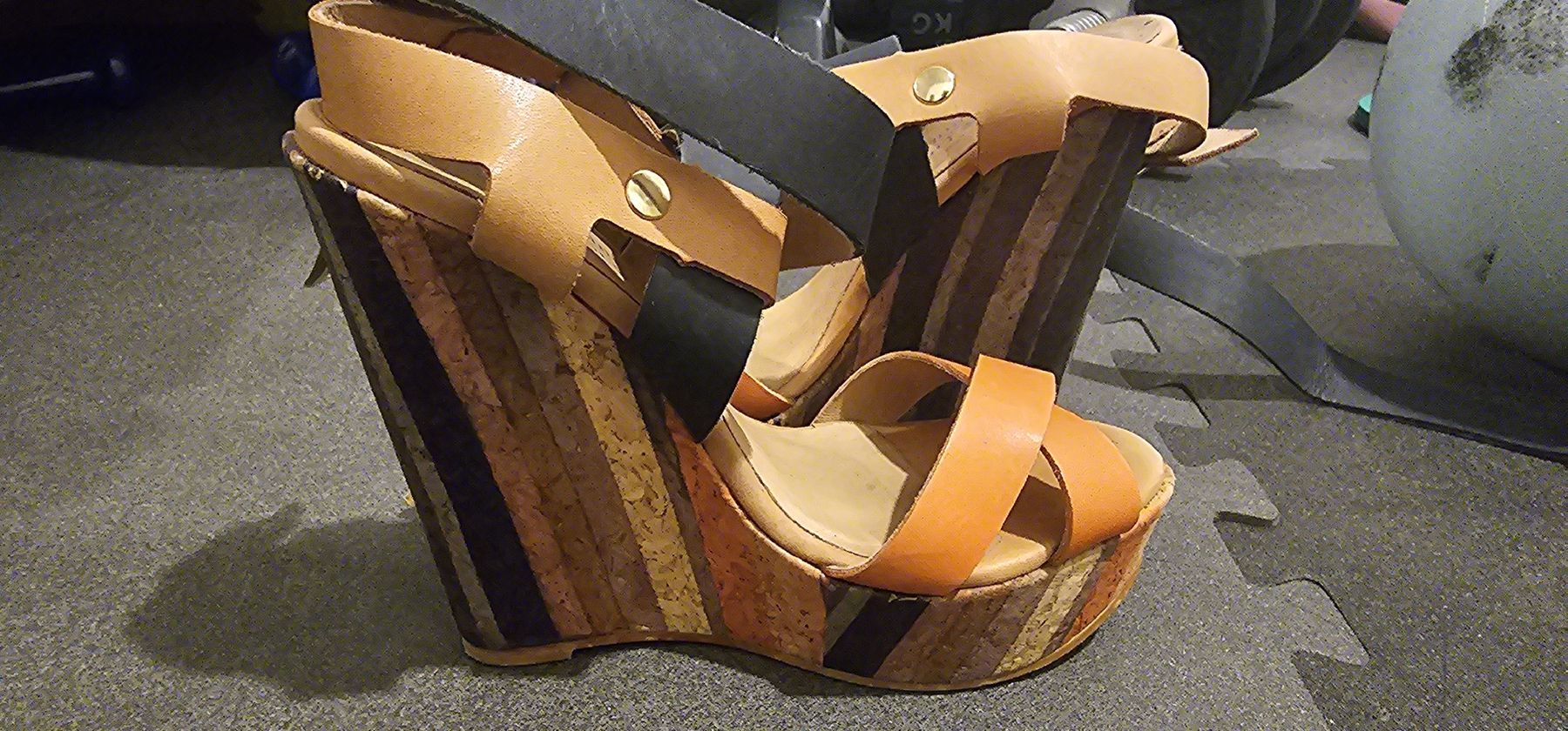 Damenschuhe: Made in Spain Leather Wedge – Gebraucht aus La Tour-de-Peilz von mcp_w7rw