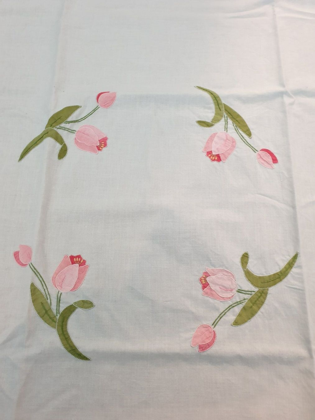 Altra biancheria da tavola: Tischdecke mit 3 Servietten – Usato da Zumikon venduto da chv_w96q 3