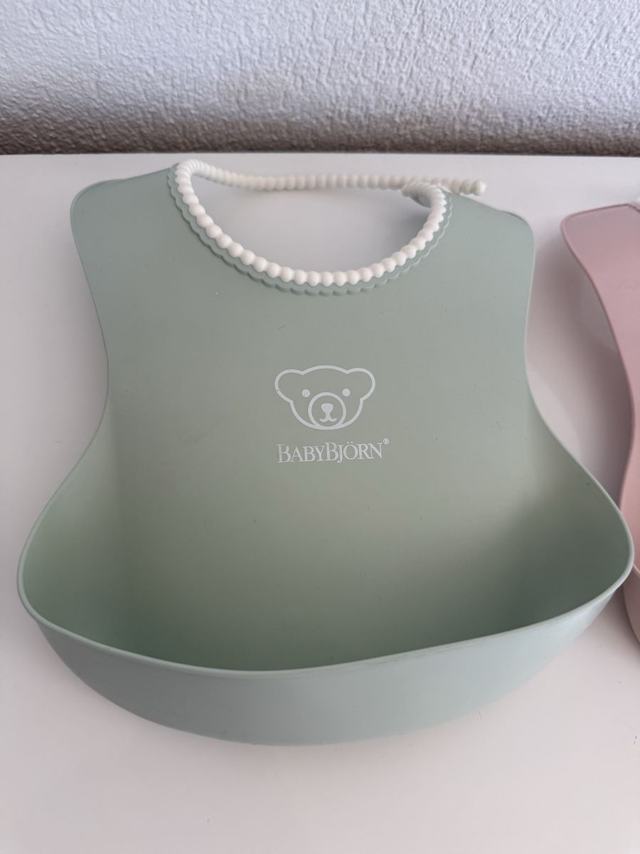 Babybjörn Repas pour bébés: Babybjörn Lätzchen – Neuf (Voir description) à Gossau SG par cuk_fyc6 1