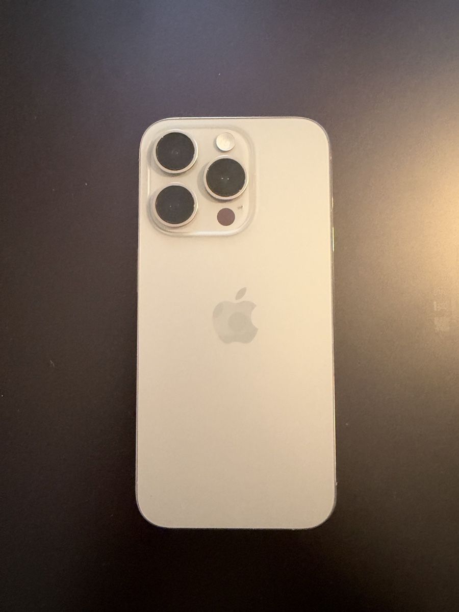 Apple Handys / Smartphones: iPhone 15 Pro, Natural Titanium, 128GB – Gebraucht aus Erlen von PabloPedron 3