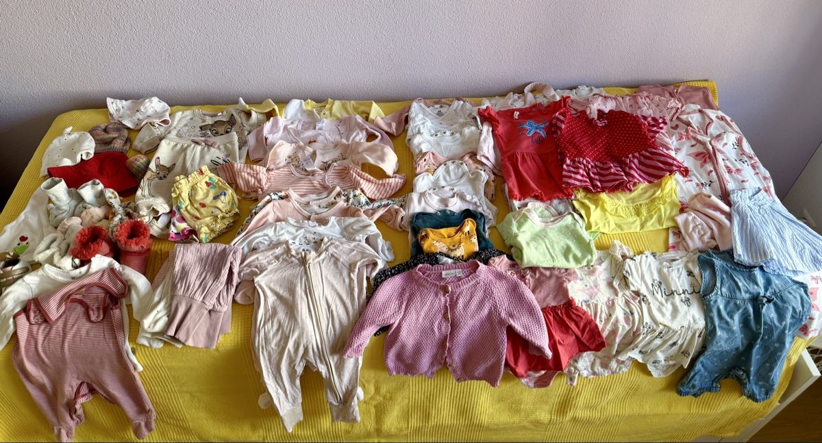Lotti & Set di vestiti: Kleiderpaket Mädchen 62-68 – Usato da Hettlingen venduto da andreaseme 2