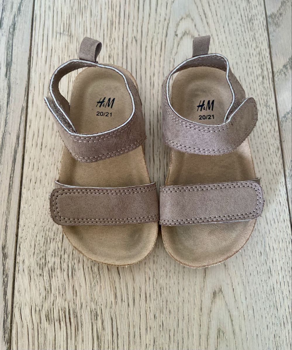 H&M Scarpe per ragazzi: Kinder sandalen 20-21 – Usato da Arbedo venduto da gregmccooper 1